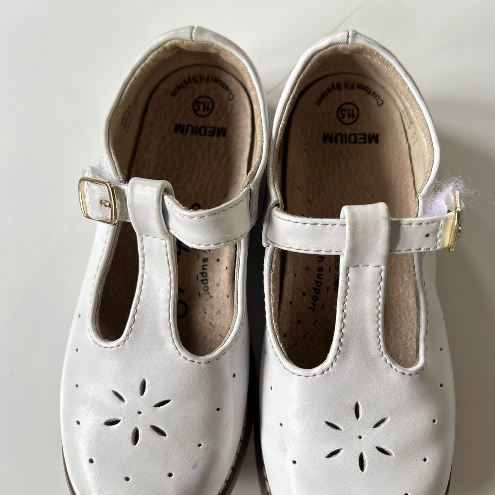 White Midium FootMateS